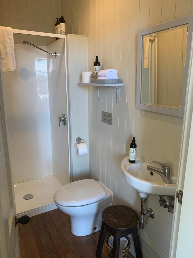 The Vicarage Boutique Bed And Breakfast Oamaru Eksteriør billede
